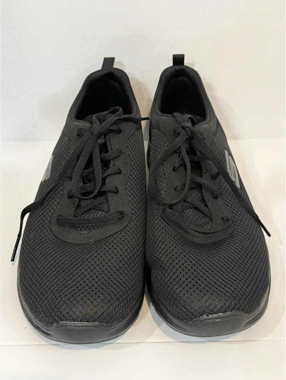 Skechers Lite Weight Sneaker Shoes Memory Foam Comfort Walking Black Men Sz 11